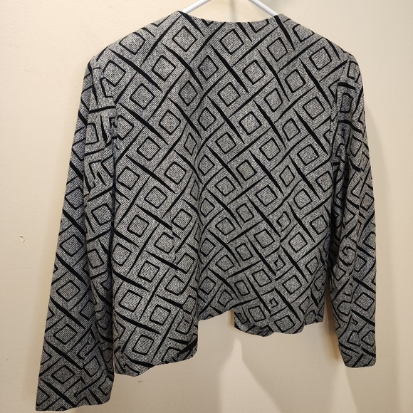 Dressbarn Black and Silver Glitter Open front Formal  jackets size M - Picture 3 of 11